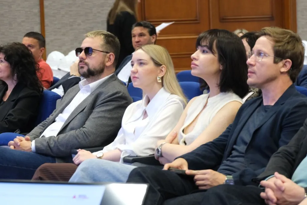 elektroshchit_samara_posetili_direktora_po_zakupkam_krupneyshikh_kompaniy_rf_4.jpg