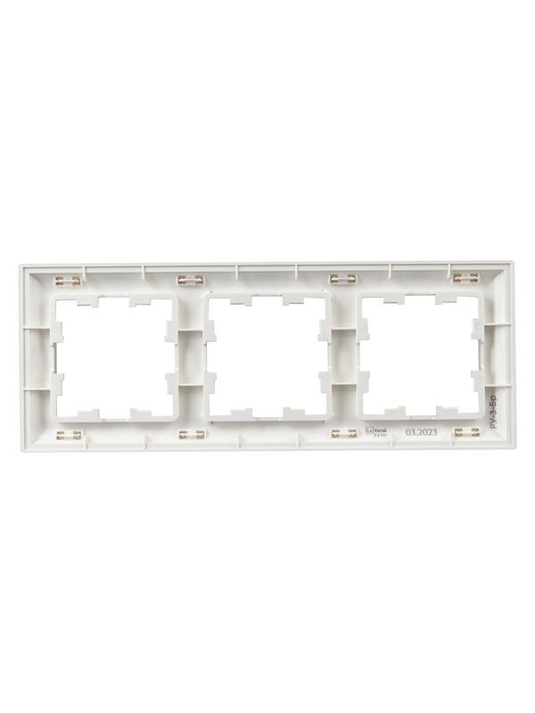 Рамка 3-м BRITE РУ-3-Бр алюм./алюм. IEK BR-M32-12-K47 в интернет-магазине Рэмкабель