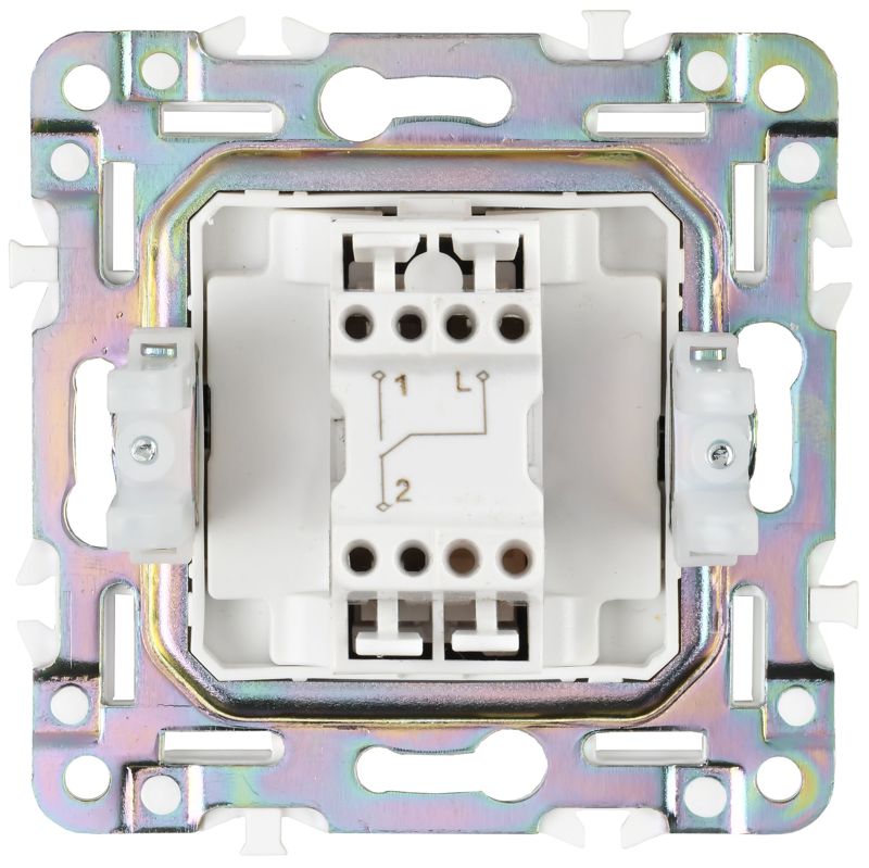 Выключатель проходной 1-кл. SKANDY 10А SK-V02Bl черн. IEK SK-V12-0-10-K02 в интернет-магазине Рэмкабель