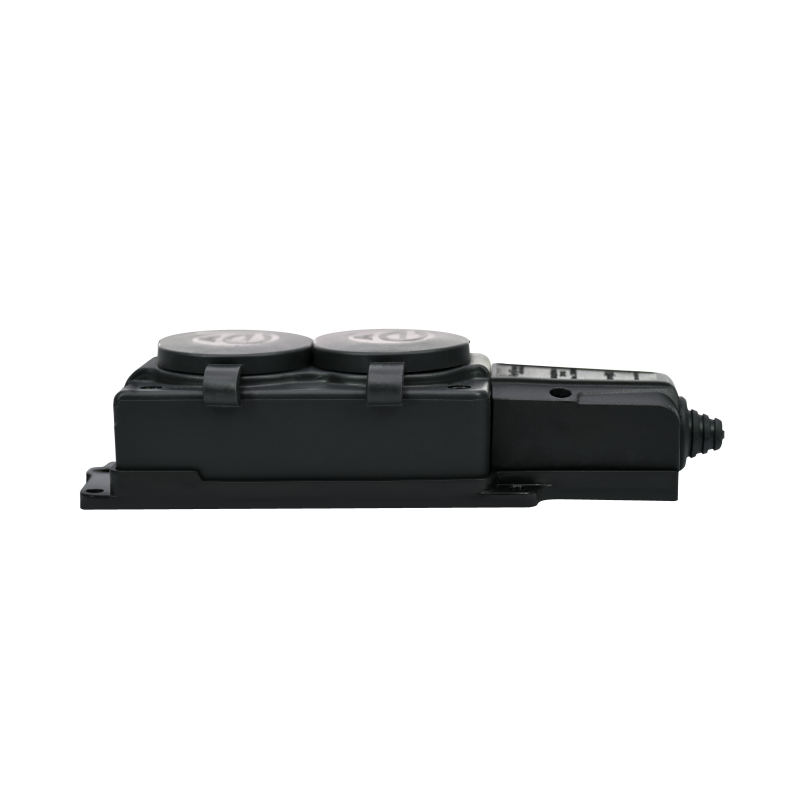 Колодка удлинителя 2-м MultiSet 16А 250В IP44 с заземл. каучук черн. SE MST4102BK в интернет-магазине Рэмкабель