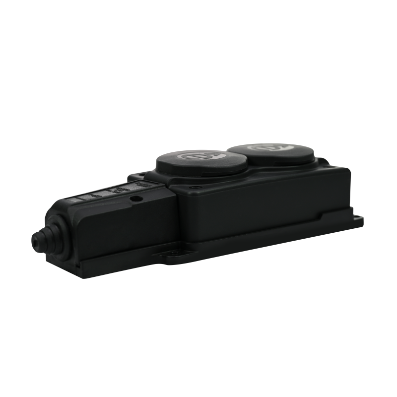 Колодка удлинителя 2-м MultiSet 16А 250В IP44 с заземл. каучук черн. SE MST4102BK в интернет-магазине Рэмкабель